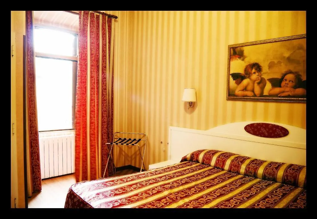 Bed and Breakfast Belvedere Termini Рим 5*,  Италия